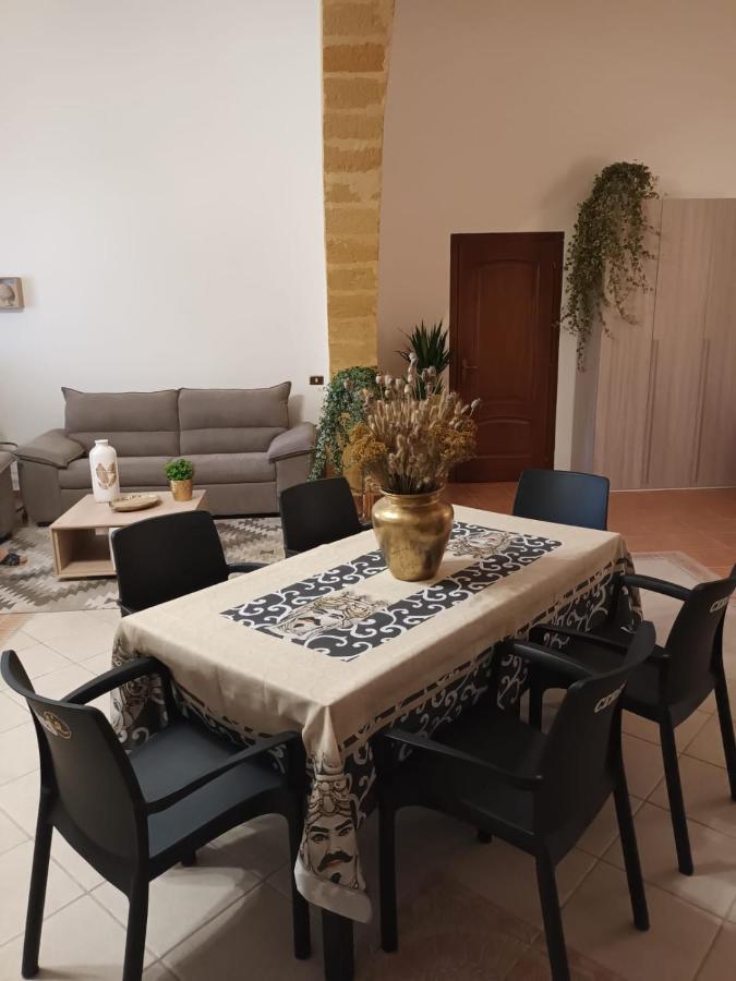 Ilary'S Rooms Marsala Exterior photo